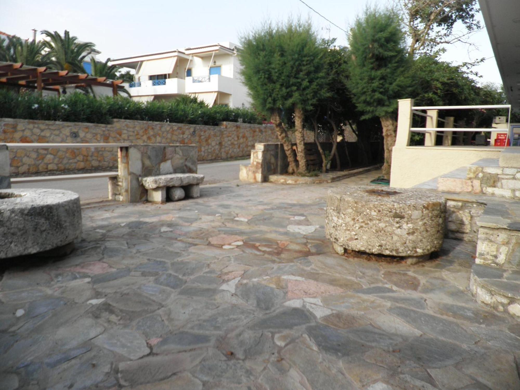Akrogiali Kyparissia Buitenkant foto