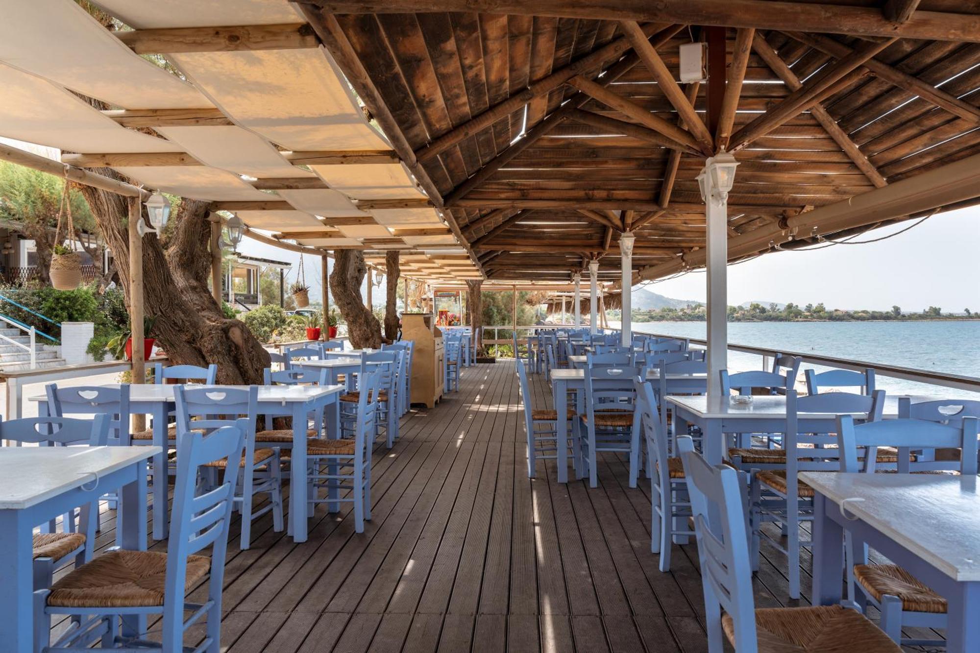 Akrogiali Kyparissia Buitenkant foto